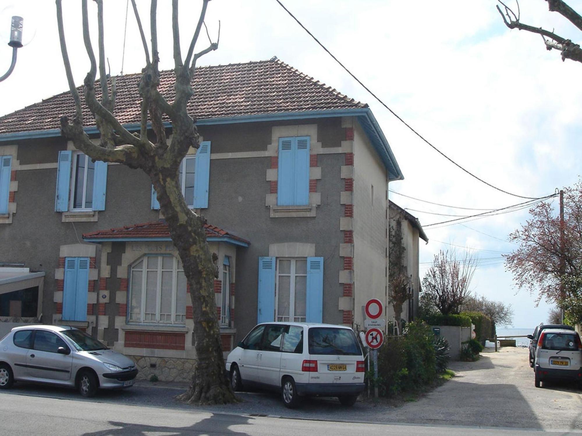 Apartamento Les Flots Bleus Andernos-les-Bains Exterior foto